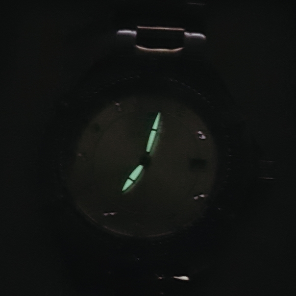 FIRM PRICE-Invicta Bolt two tone ladies watch - Picture 6 of 6